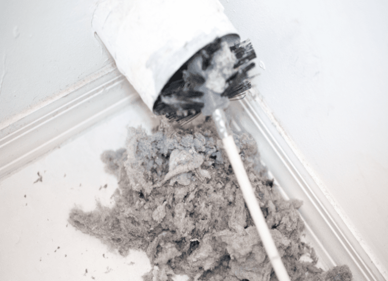 Cleaning dryer vent